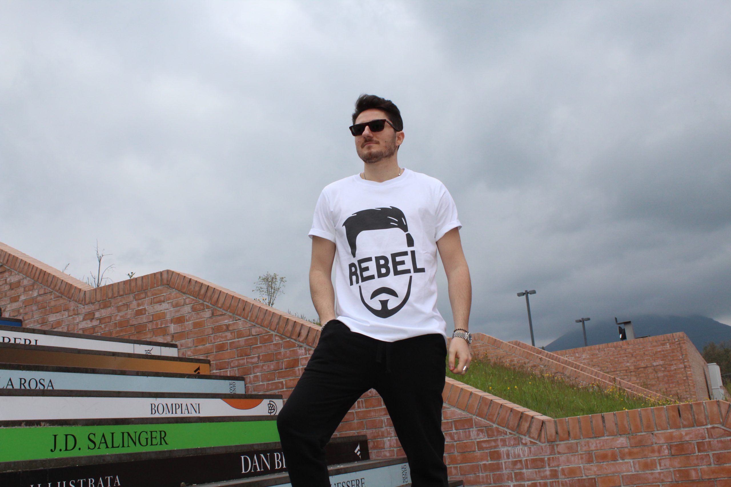 t-shirt promo €19,90